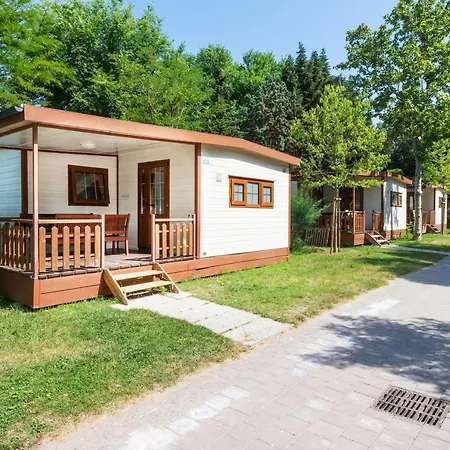 Centro Vacanze Pra' Delle Torri Ośrodek wypoczynkowy Caorle