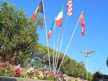 度假村 普拉德阿尔托里假日公园 4*